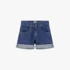 Shorts regulares con dobladillo
