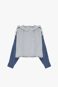 Sudadera con capucha y mangas vaqueras