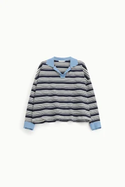 Suéter de rayas cuello polo