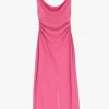 Vestido con tirantes y escote espalda