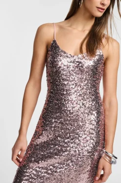 Vestido de lentejuelas con tirantes