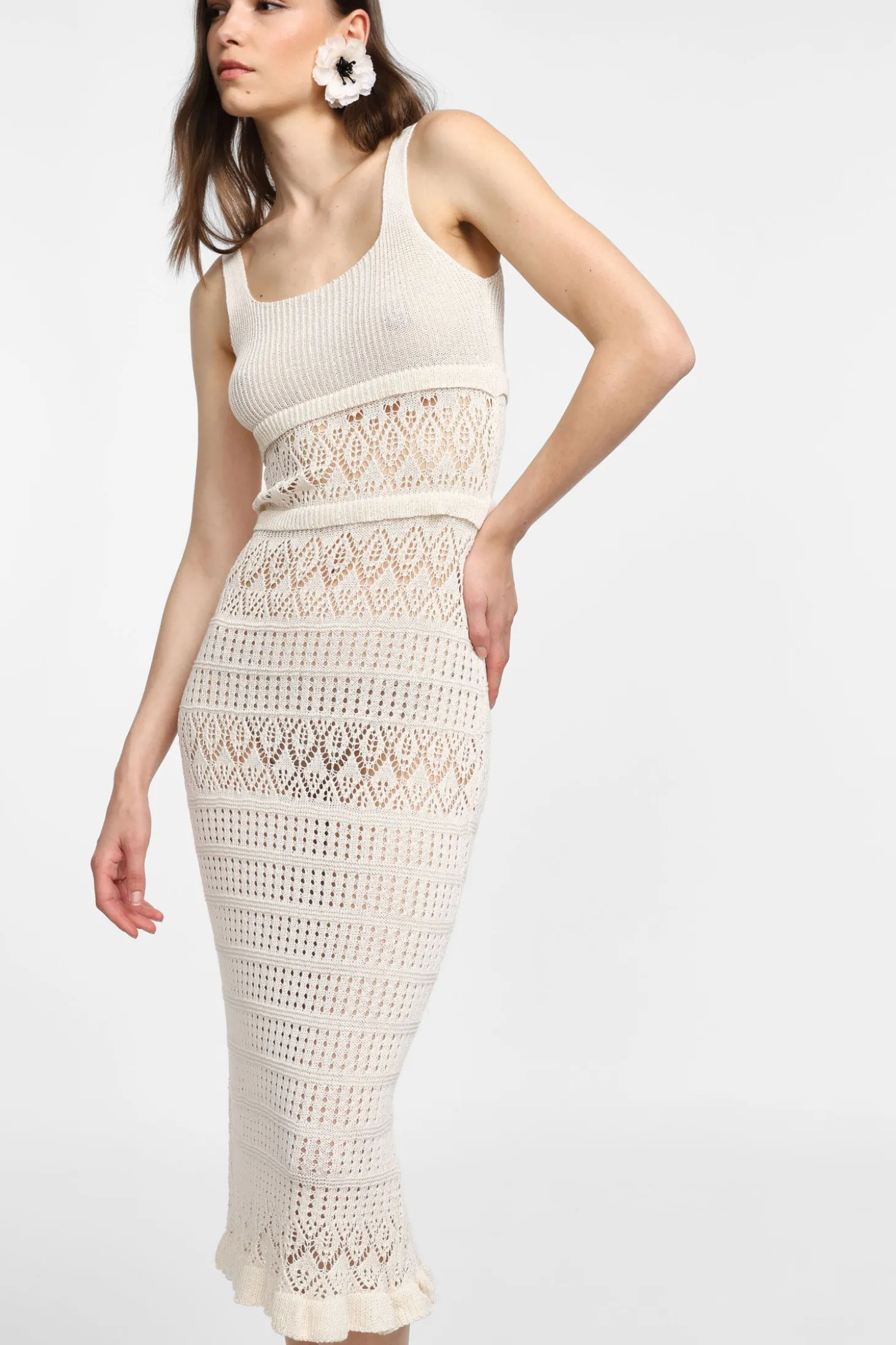 Vestido de punto con tirantes