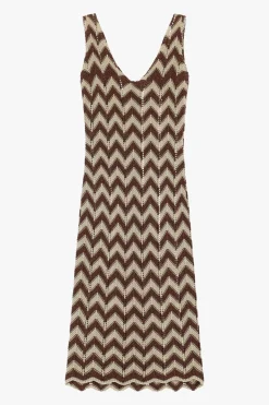 Vestido midi con bordado geométrico