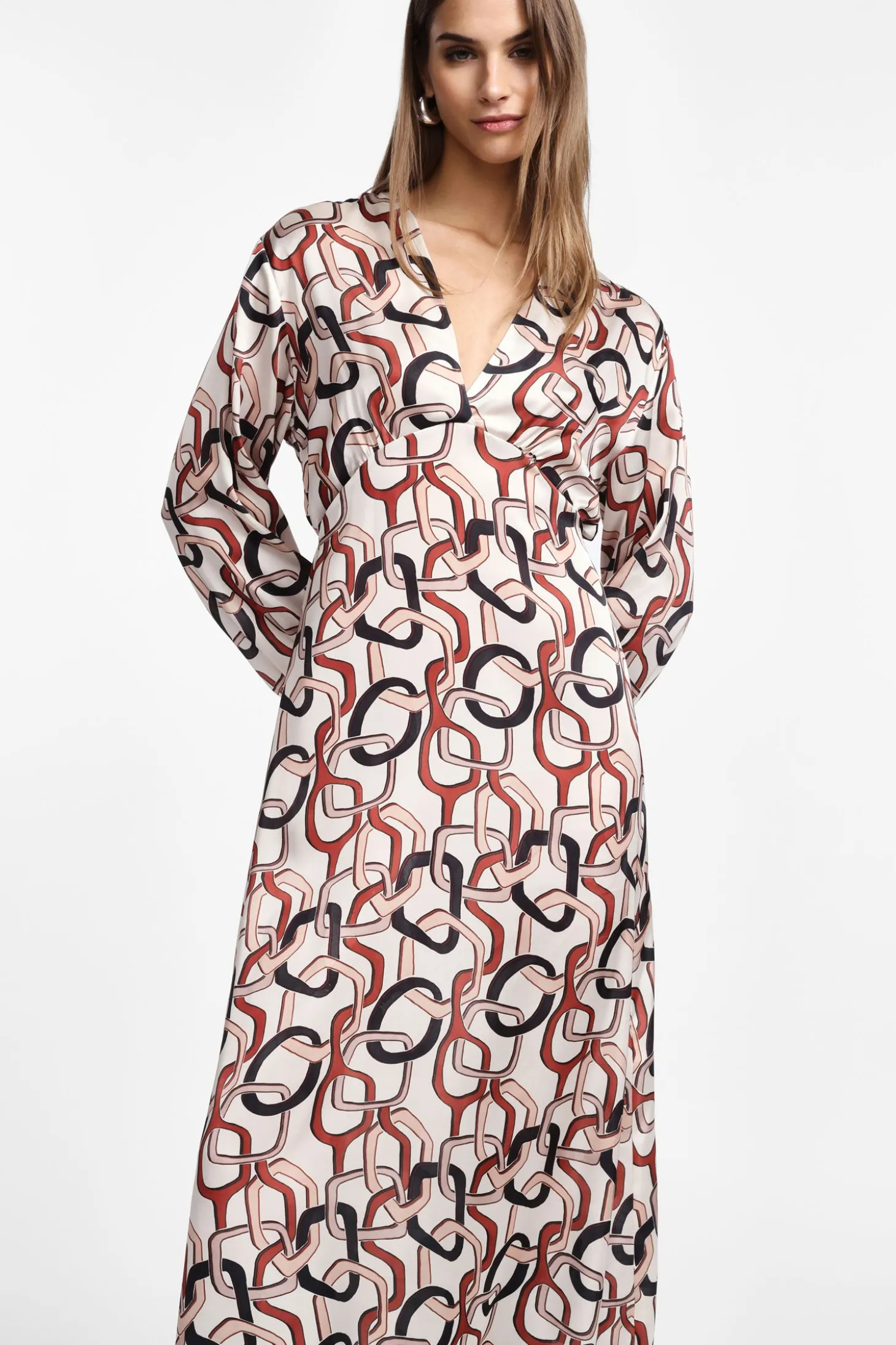 Vestido midi con estampado vibrante